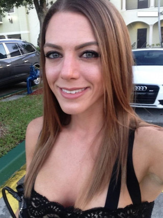 Pleasure Seeker for Castlebar Hookup Fun