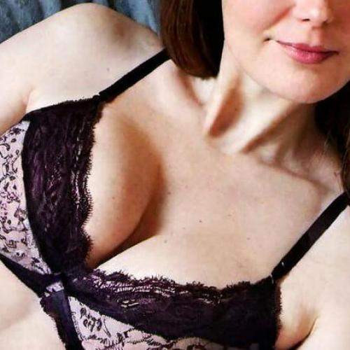 Seeking Fun Dates in Dundalk Area