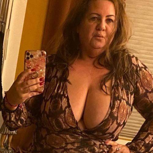 Meet Horny Women for Fun Tonight